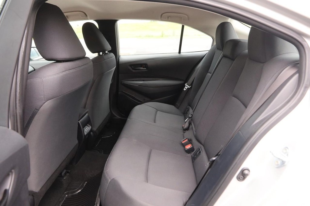 Toyota Corolla Vehicle Image 09