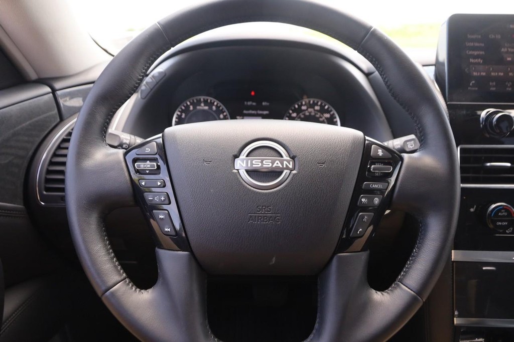 Nissan Armada Vehicle Image 11