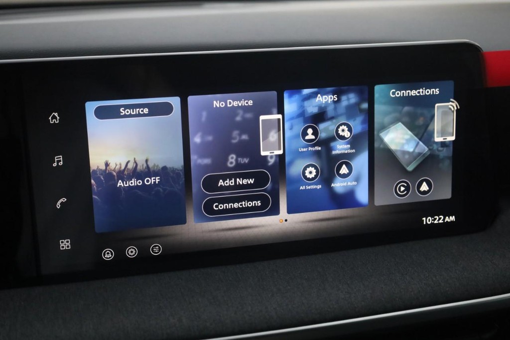 Nissan Kicks Vehicle Image 13