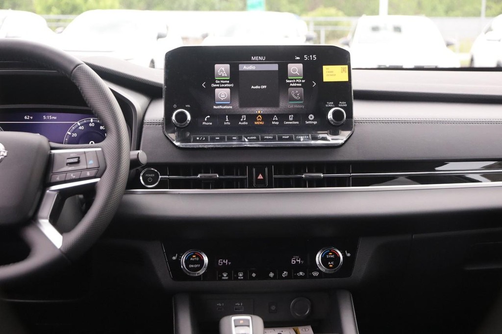 Nissan Rogue Plug-In Hybrid Vehicle Image 25