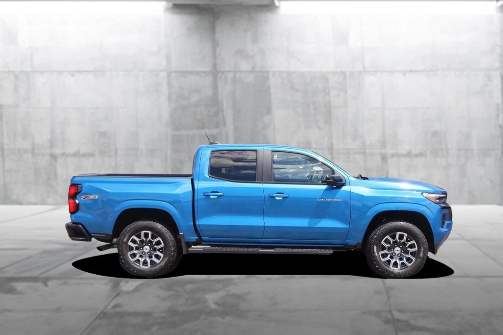 Chevrolet Colorado Vehicle Image 05