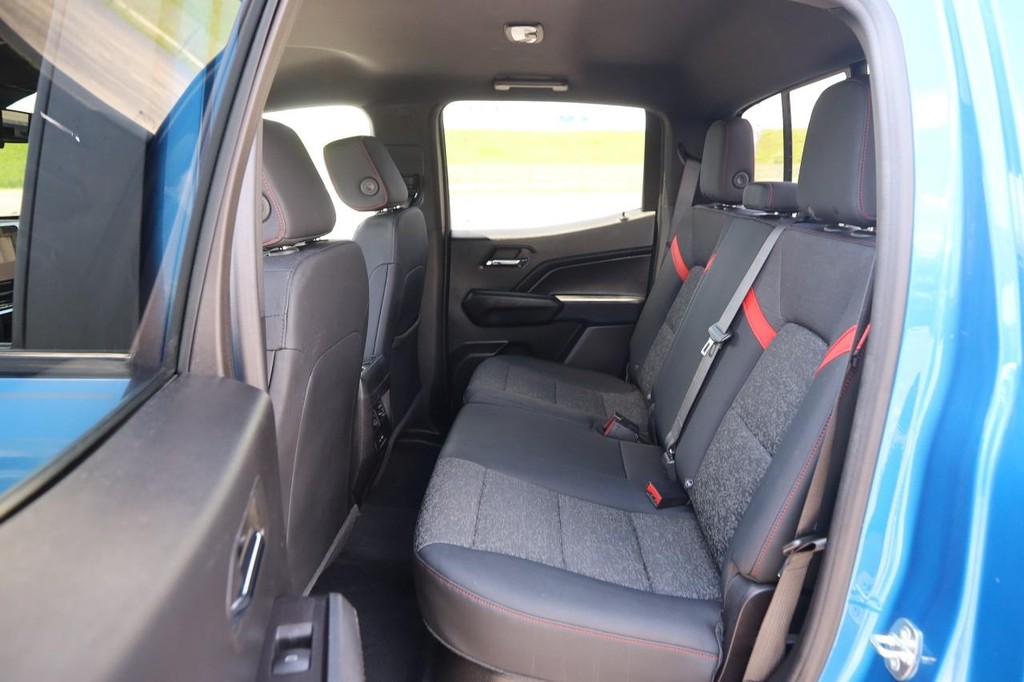 Chevrolet Colorado Vehicle Image 08