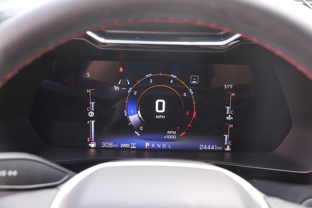Chevrolet Colorado Vehicle Image 12