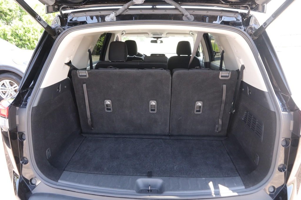 Nissan Pathfinder Vehicle Image 07