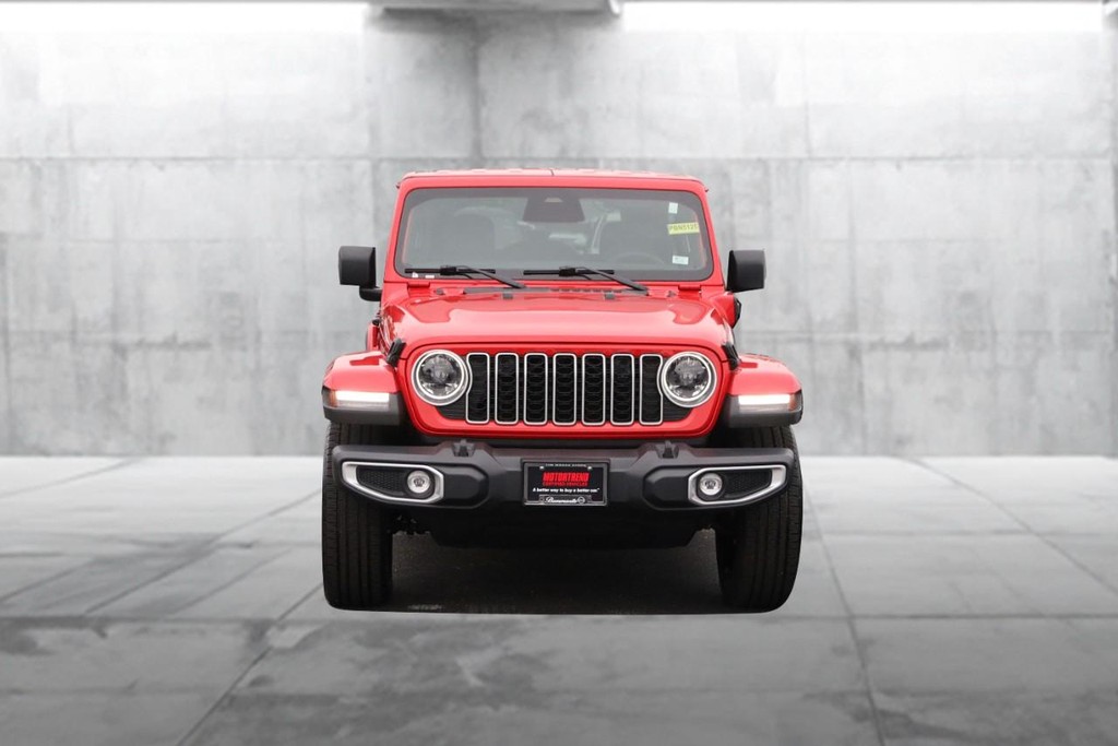 Jeep Wrangler 4xe Vehicle Image 04