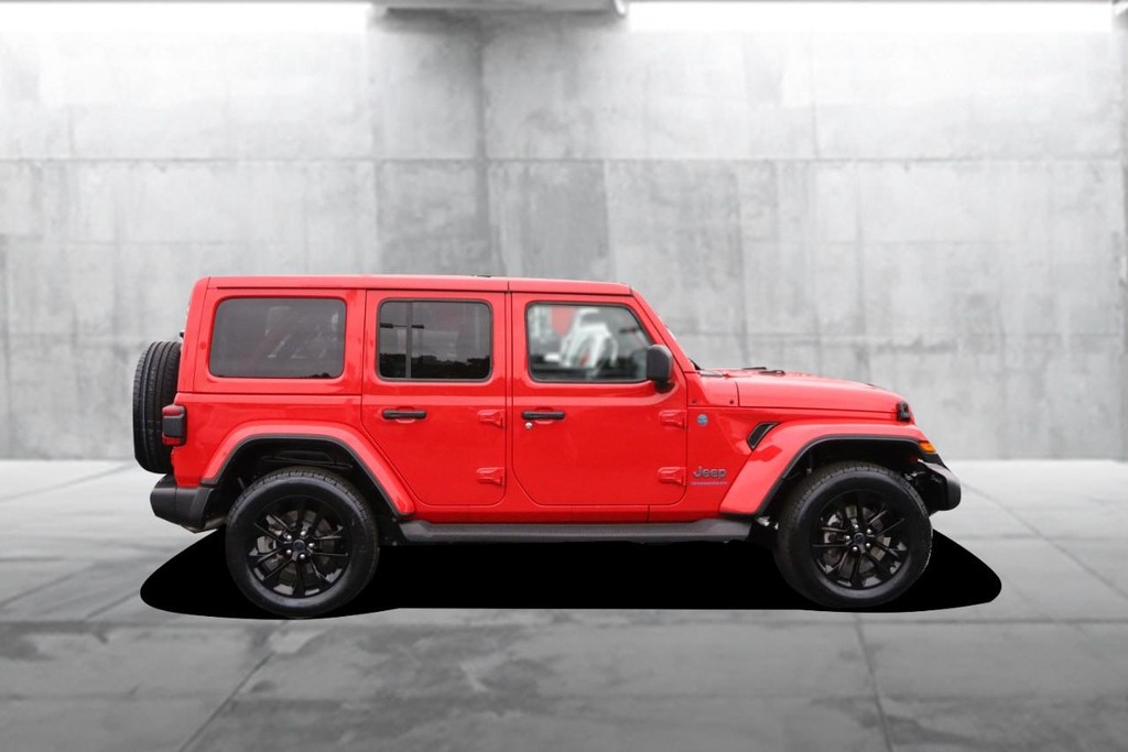 Jeep Wrangler 4xe Vehicle Image 05