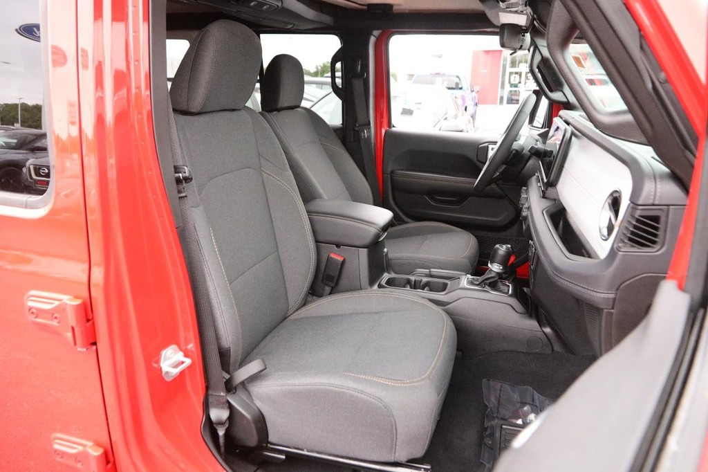Jeep Wrangler 4xe Vehicle Image 27