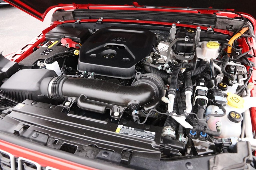 Jeep Wrangler 4xe Vehicle Image 28