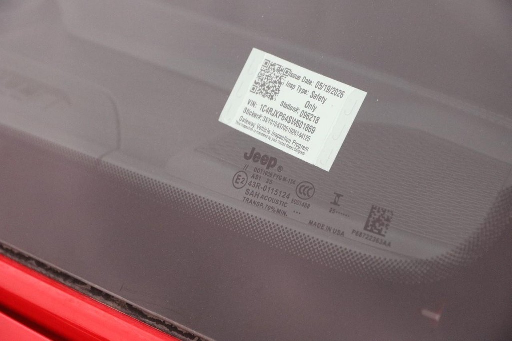 Jeep Wrangler 4xe Vehicle Image 30