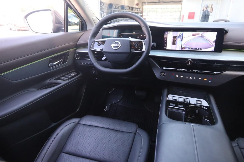 Nissan Murano Vehicle Image 25