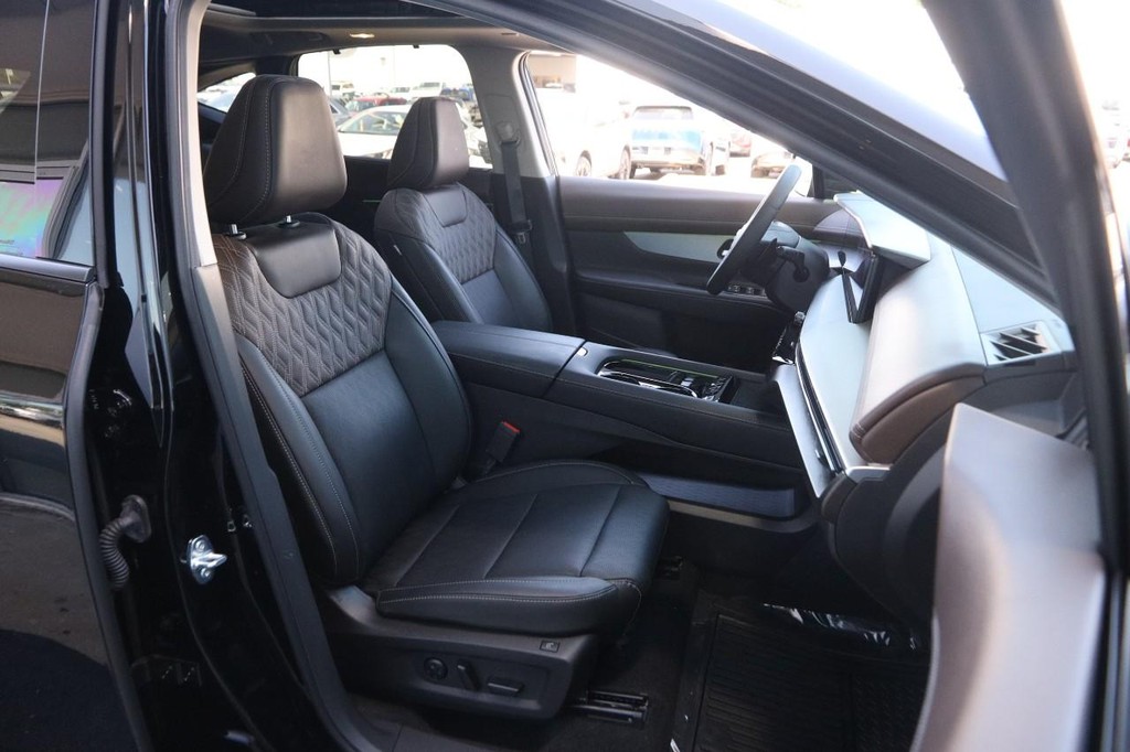Nissan Murano Vehicle Image 29
