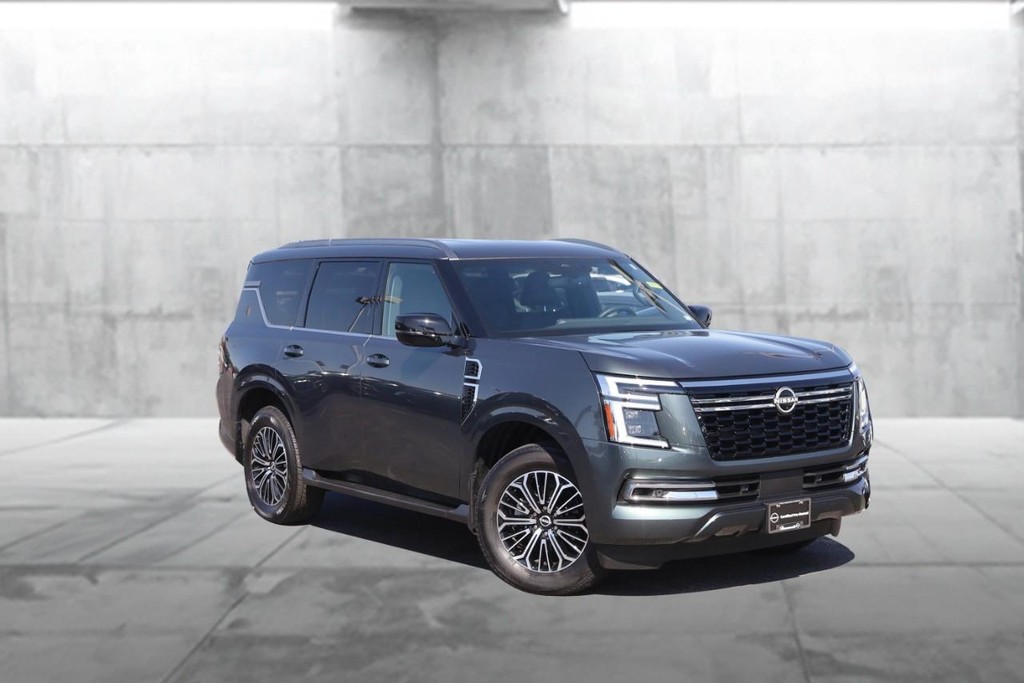 Nissan Armada Vehicle Image 02