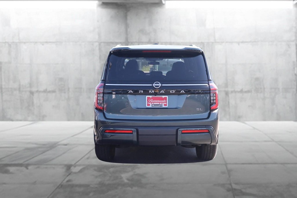 Nissan Armada Vehicle Image 06
