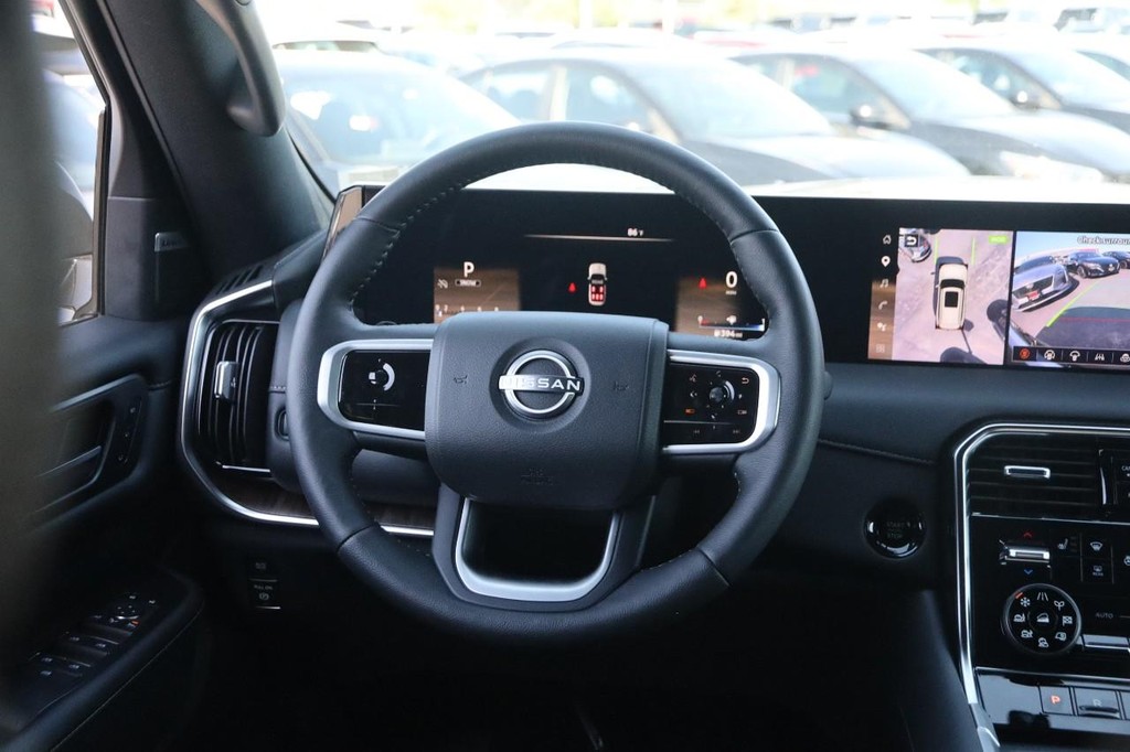 Nissan Armada Vehicle Image 23