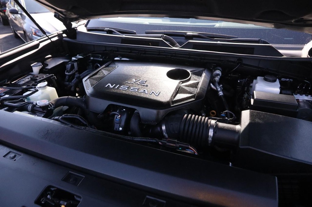Nissan Armada Vehicle Image 27