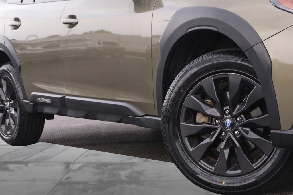 Subaru Outback Vehicle Image 03