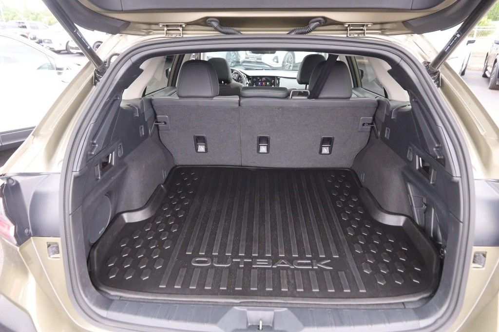 Subaru Outback Vehicle Image 07