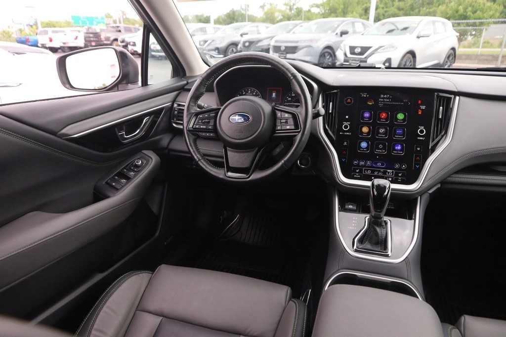 Subaru Outback Vehicle Image 23