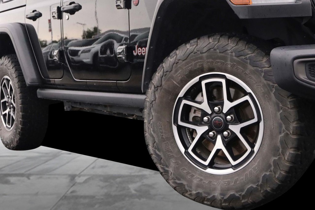 Jeep Wrangler Vehicle Image 03