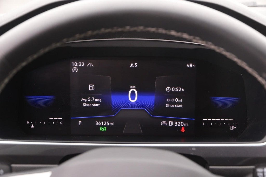 Volkswagen Tiguan Vehicle Image 13