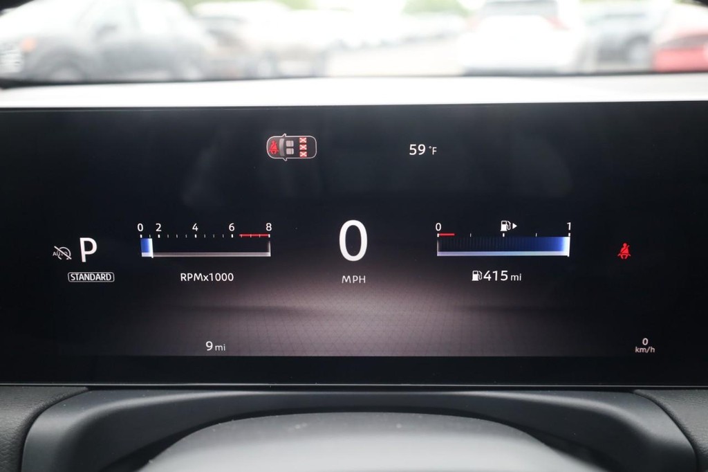 Nissan Sentra Vehicle Image 13