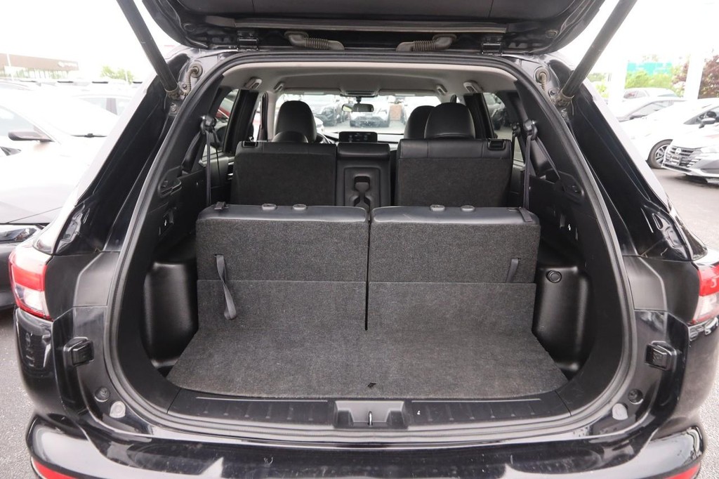 Mitsubishi Outlander Vehicle Image 07