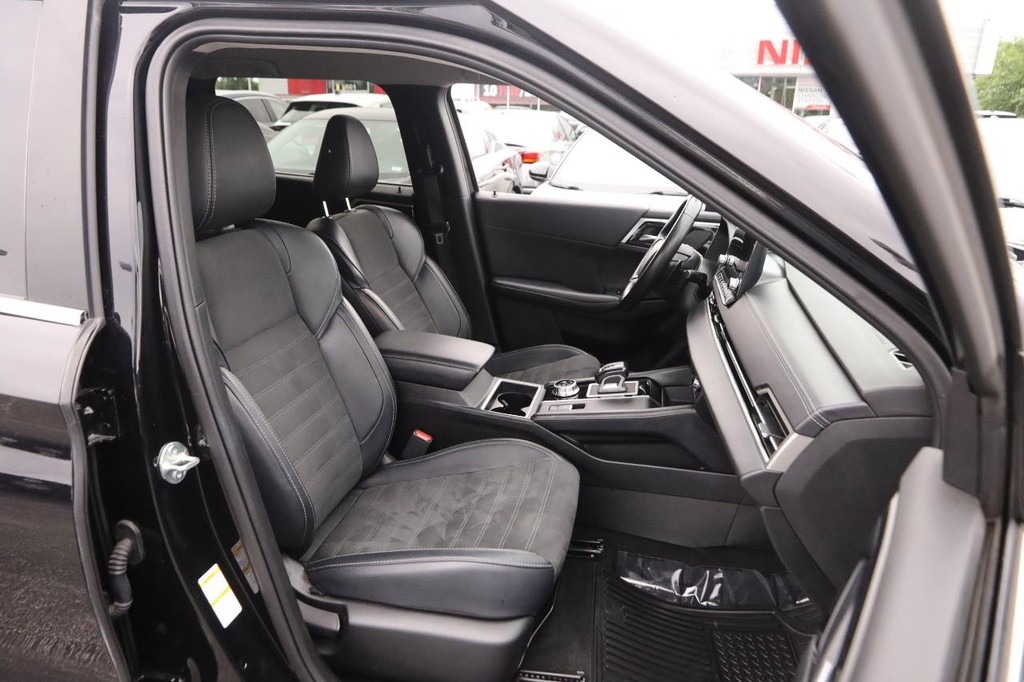 Mitsubishi Outlander Vehicle Image 28