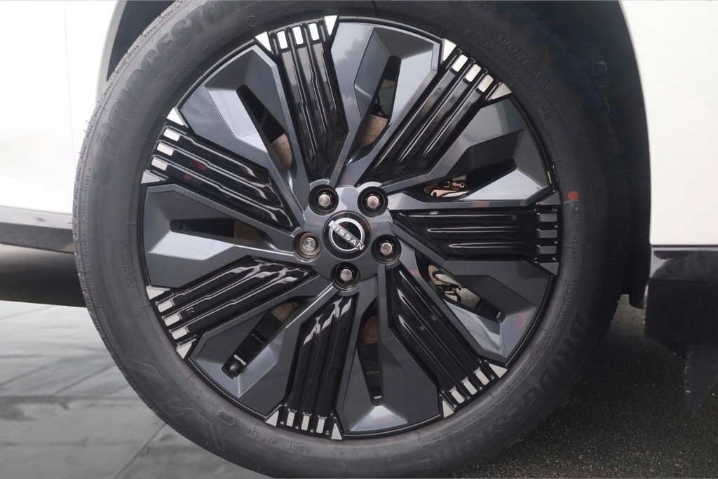 Nissan Murano Vehicle Image 03