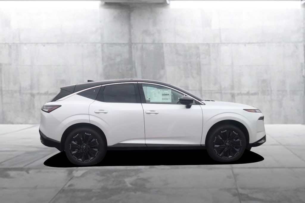 Nissan Murano Vehicle Image 05