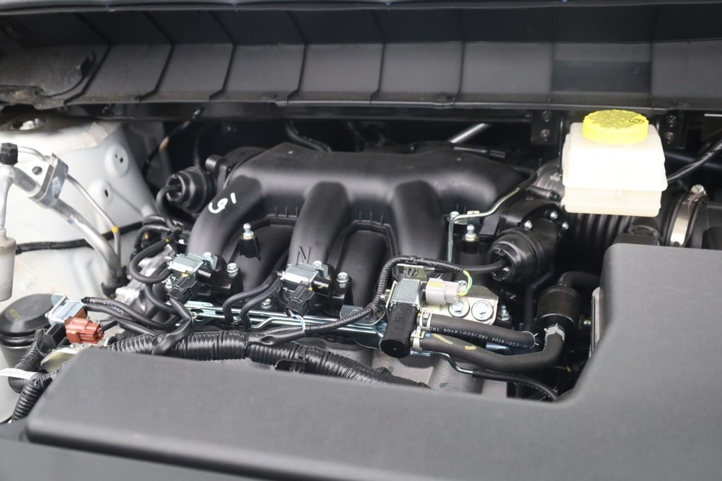 Nissan Pathfinder Vehicle Image 27