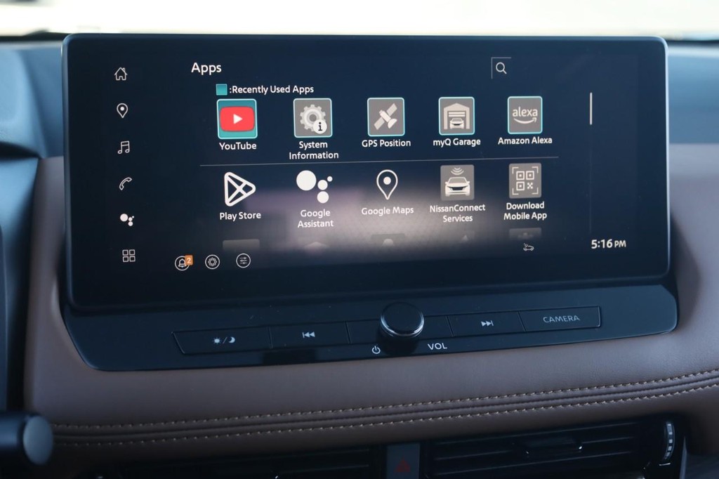 Nissan Rogue Vehicle Image 11