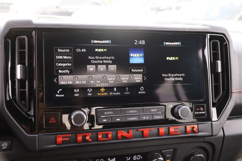 Nissan Frontier Vehicle Image 17