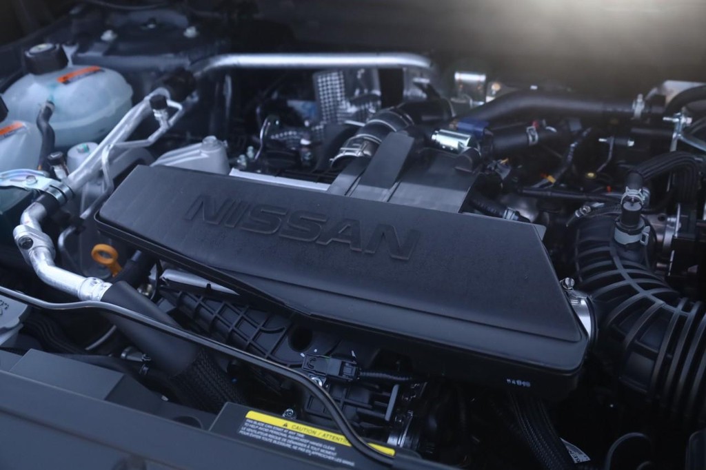 Nissan Rogue Vehicle Full-screen Gallery Image 25