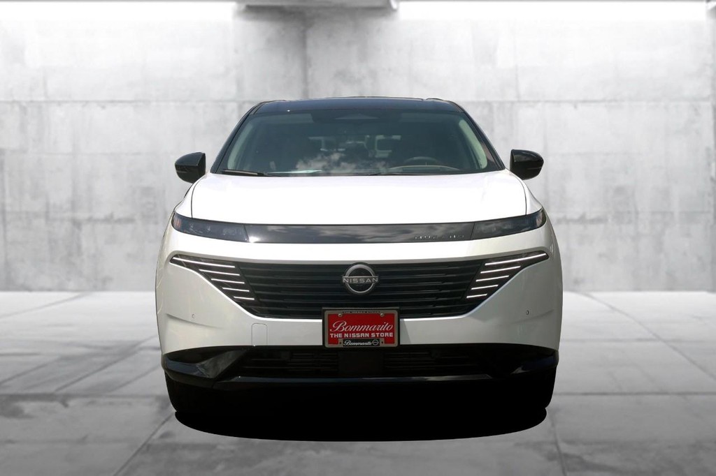 Nissan Murano Vehicle Image 04