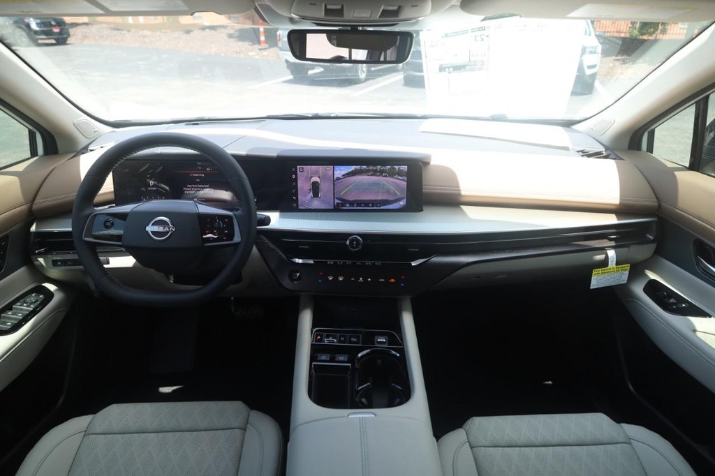 Nissan Murano Vehicle Image 07