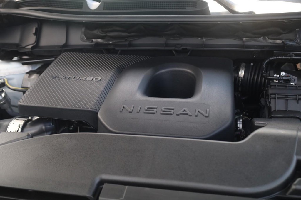 Nissan Murano Vehicle Image 25