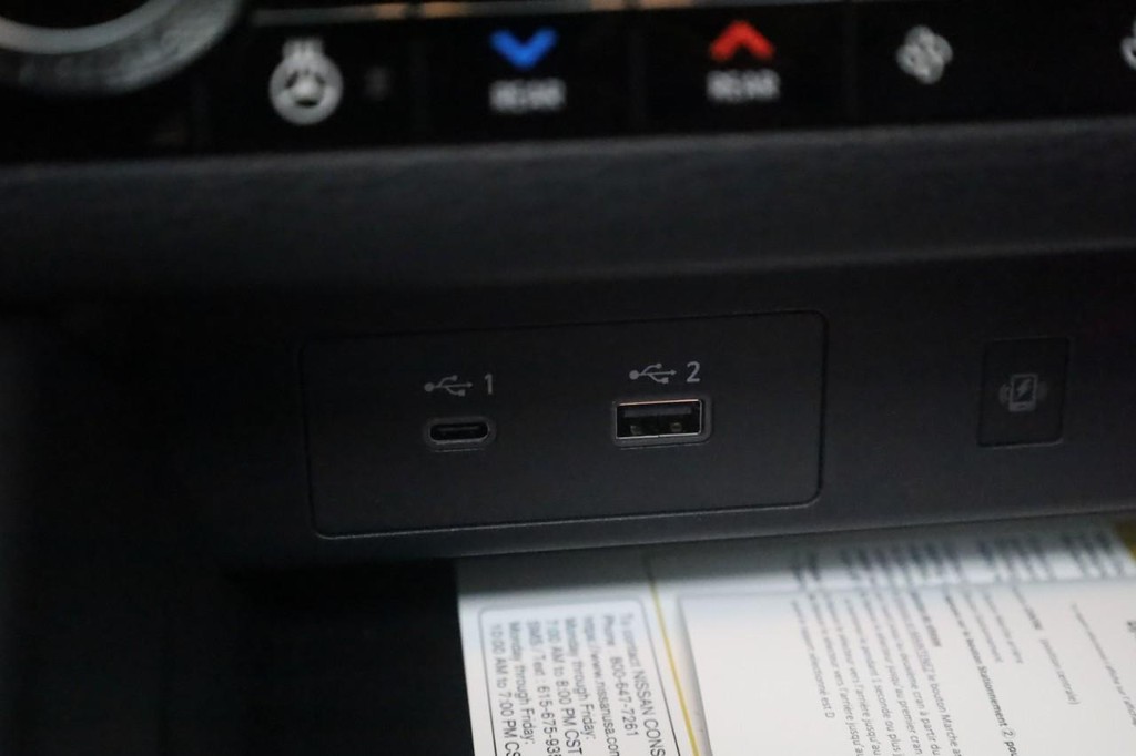 Nissan Rogue Plug-In Hybrid Vehicle Image 16