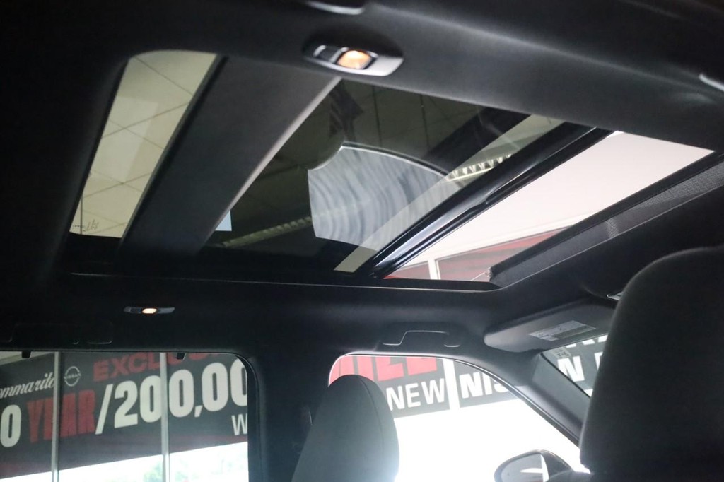 Nissan Rogue Plug-In Hybrid Vehicle Image 23