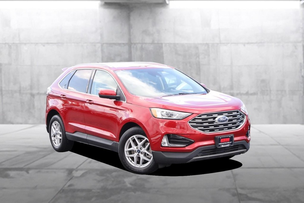 Ford Edge Vehicle Full-screen Gallery Image 02