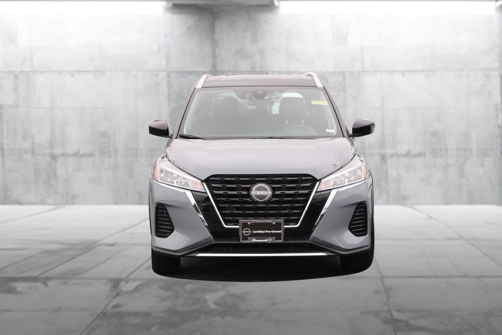 Nissan Kicks Vehicle Full-screen Gallery Image 4