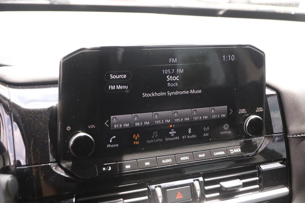 Nissan Pathfinder Vehicle Image 19