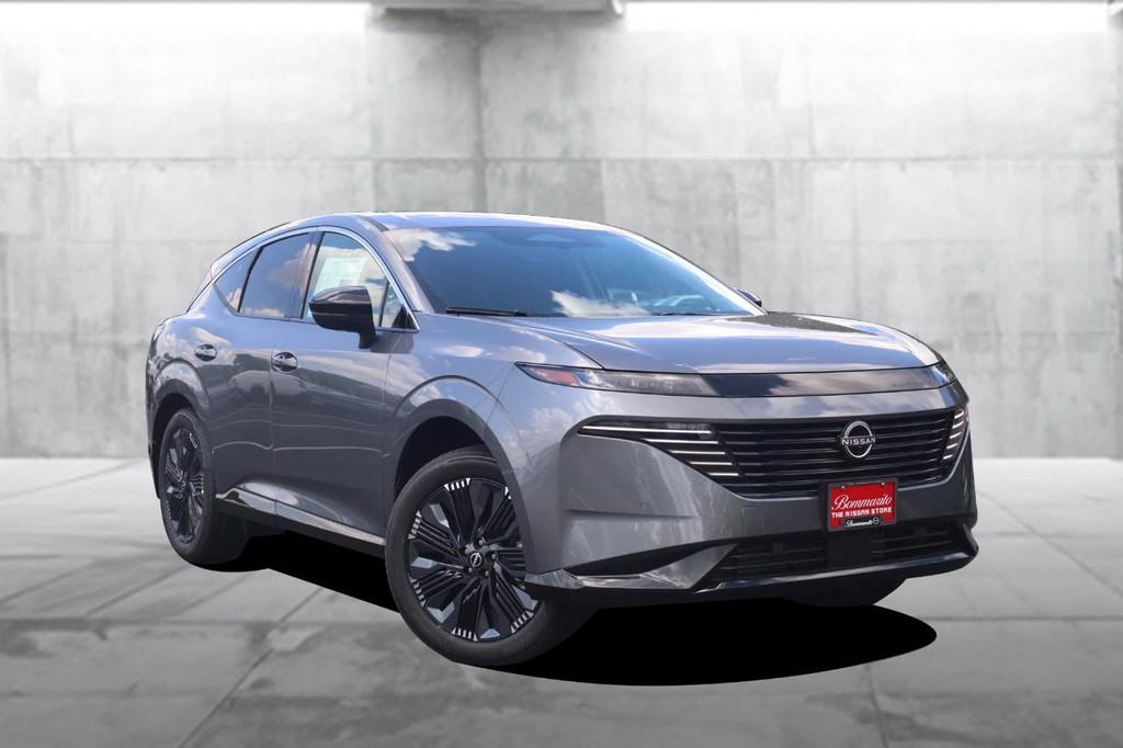 Nissan Murano Vehicle Image 02