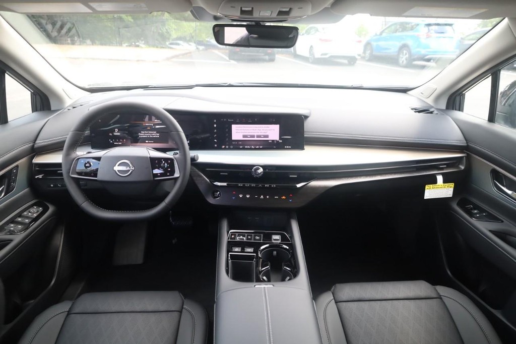 Nissan Murano Vehicle Image 07