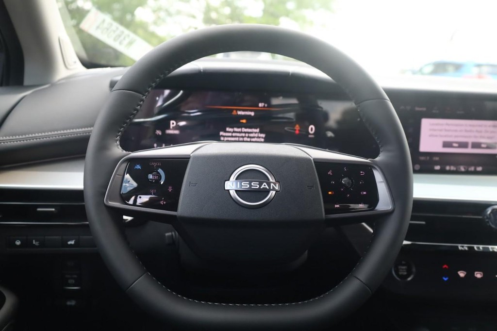 Nissan Murano Vehicle Image 08