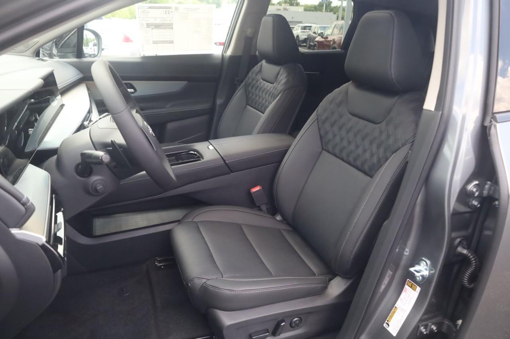 Nissan Murano Vehicle Image 20