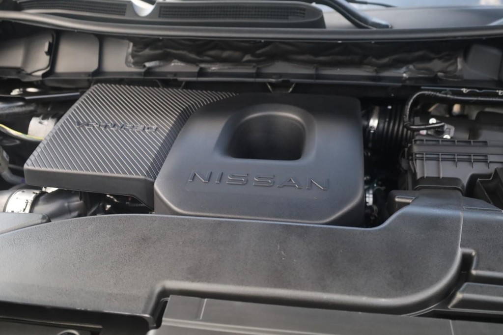 Nissan Murano Vehicle Image 25