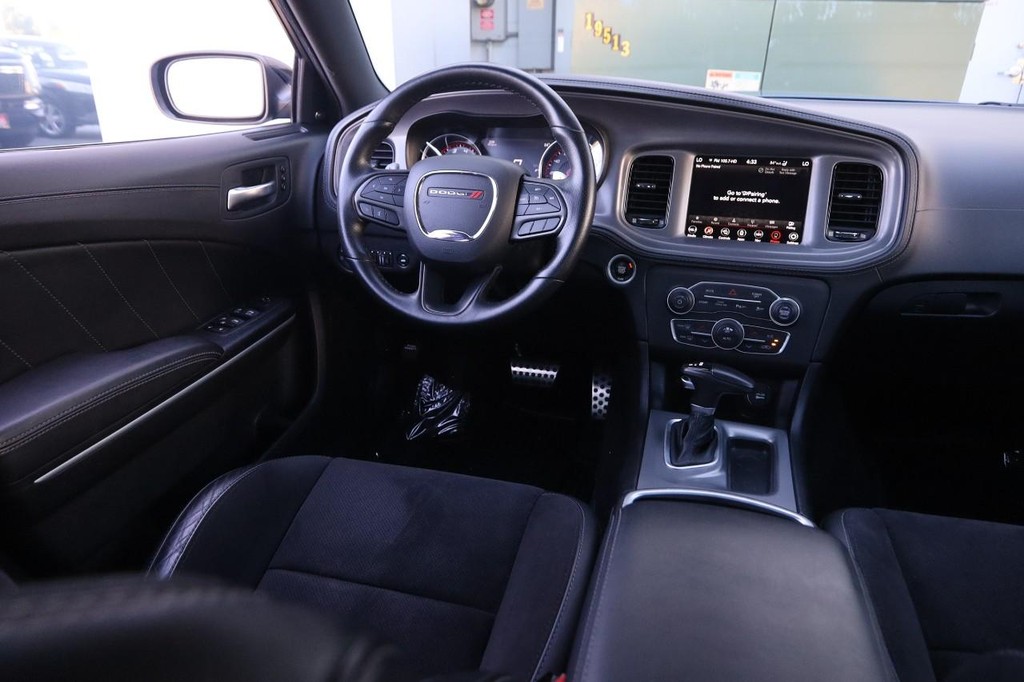 Dodge Charger Vehicle Image 21