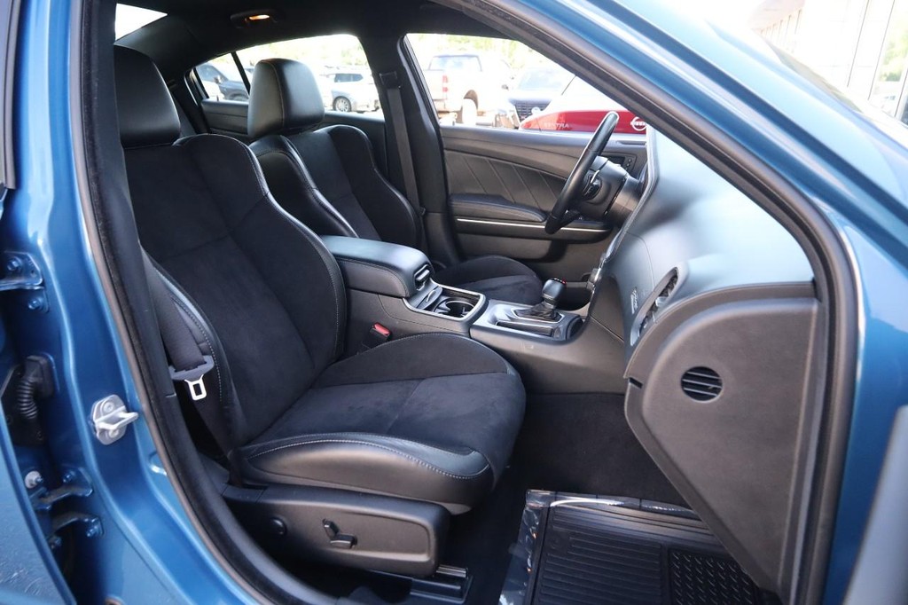 Dodge Charger Vehicle Image 25