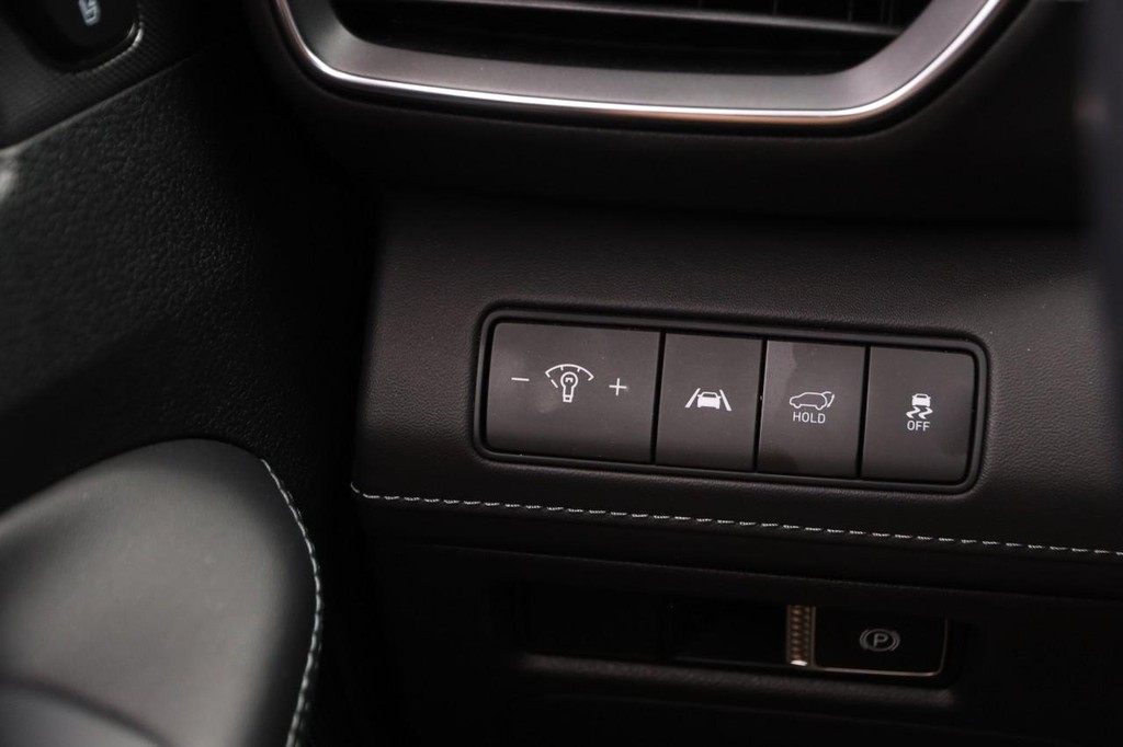 Hyundai Santa Fe Vehicle Full-screen Gallery Image 21