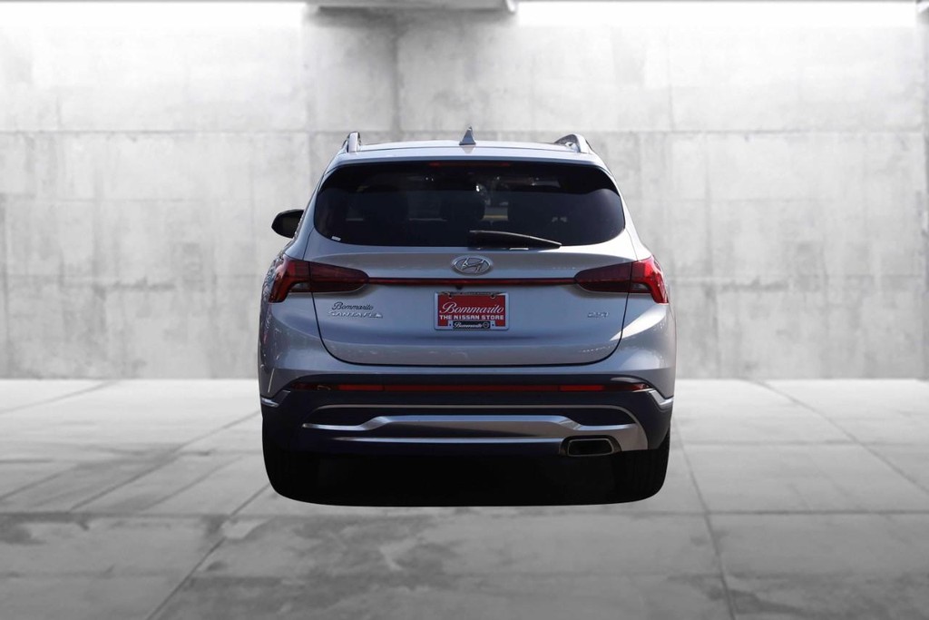 Hyundai Santa Fe Vehicle Full-screen Gallery Image 06